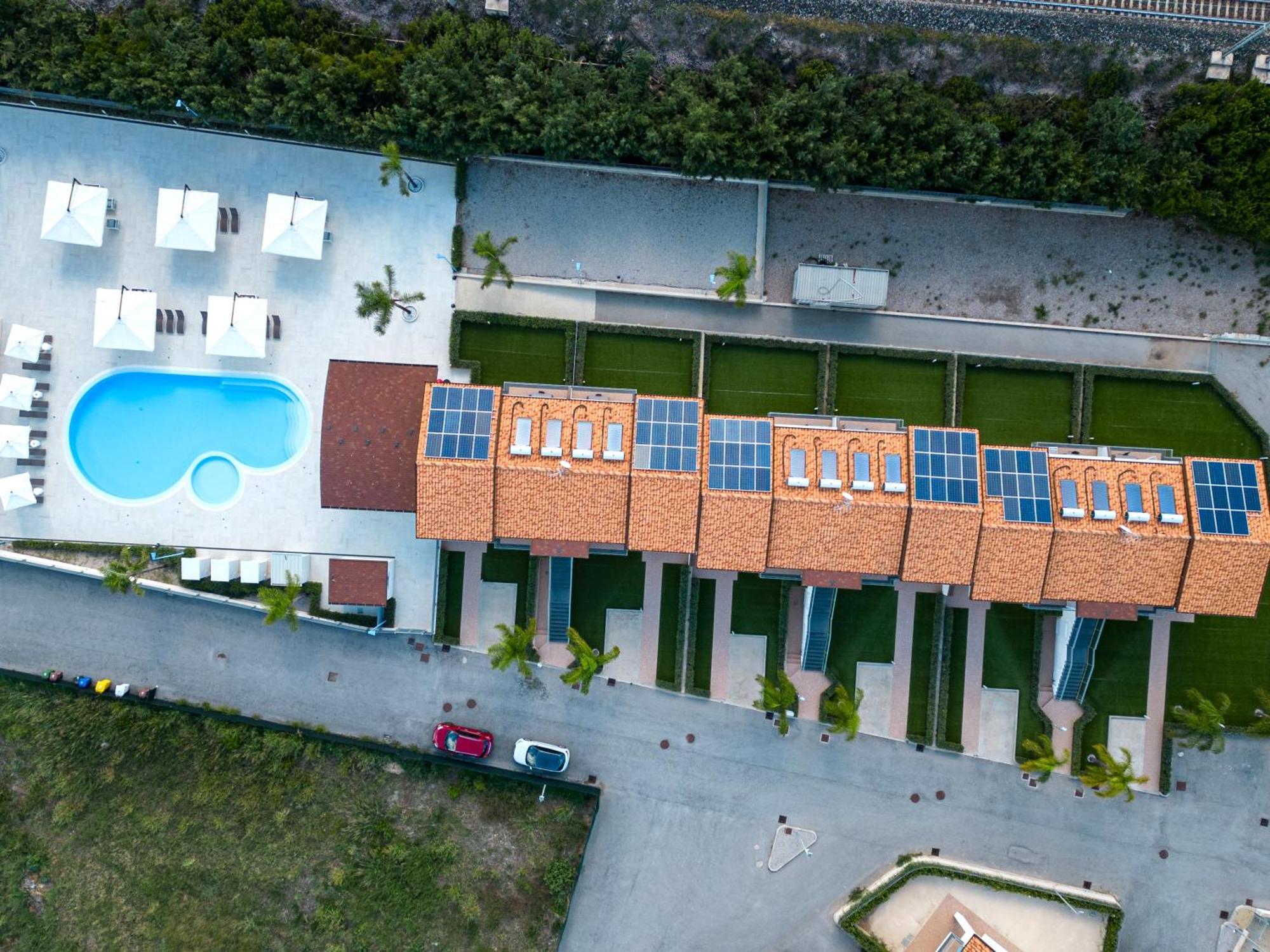 Icaro Residence Apartments With A Beautiful Pool SantʼAgata di Militello Zewnętrze zdjęcie